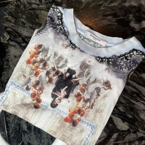 givenchy T-shirt size XS